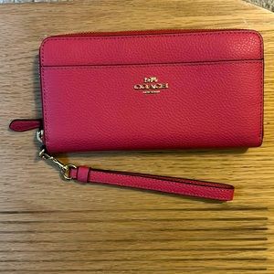 Coach-Accordion Zip Wristlet wallet